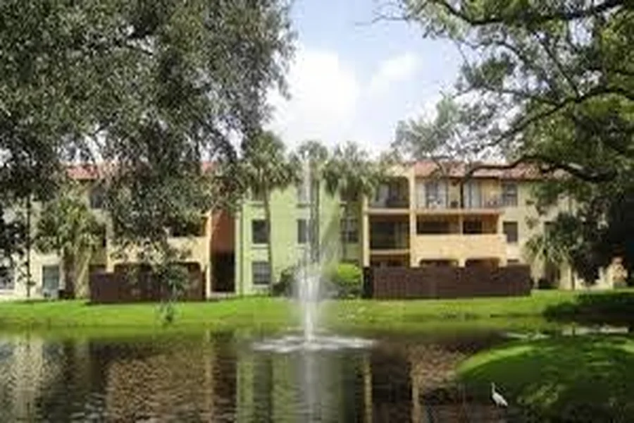 Belara Lakes apartments